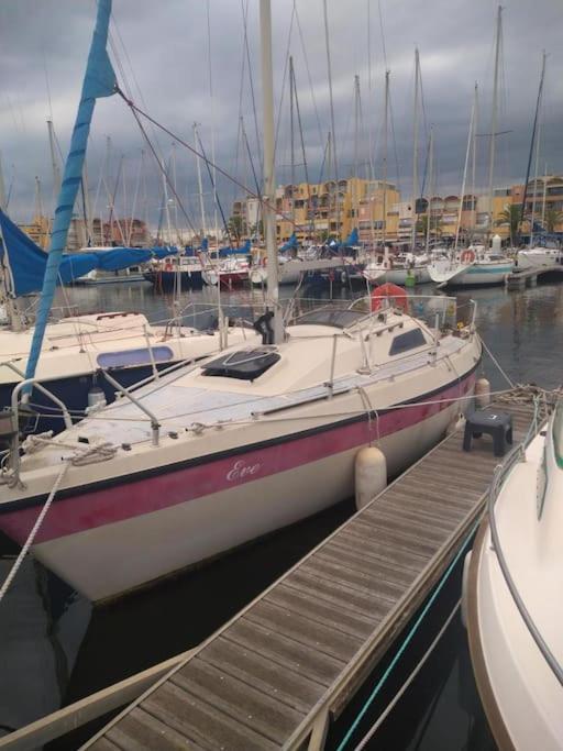 Super Voilier Eve Botel Gruissan
